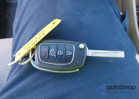 2018 Hyundai Tucson Sel from USA, damaged, VIN KM8J3CA44JU613680